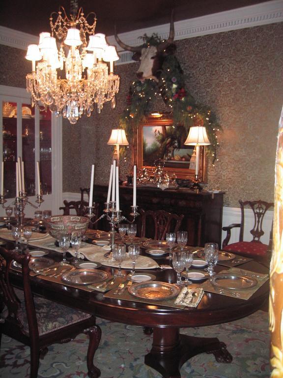 Belle Oaks Inn Gonzales Екстер'єр фото