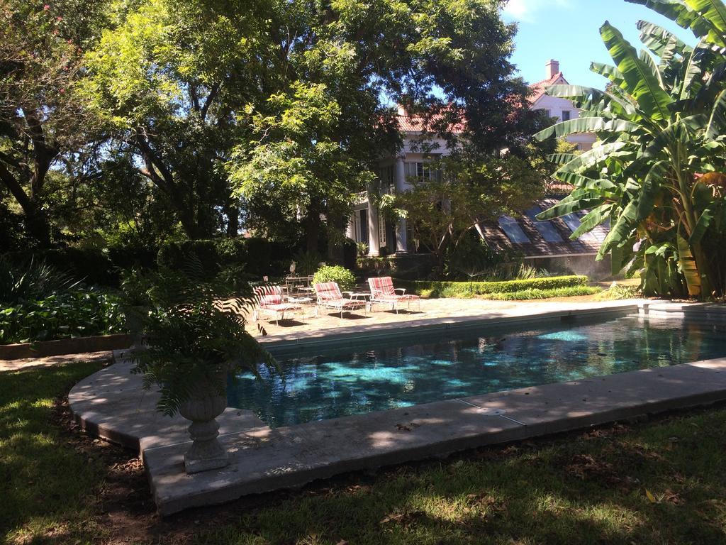 Belle Oaks Inn Gonzales Екстер'єр фото